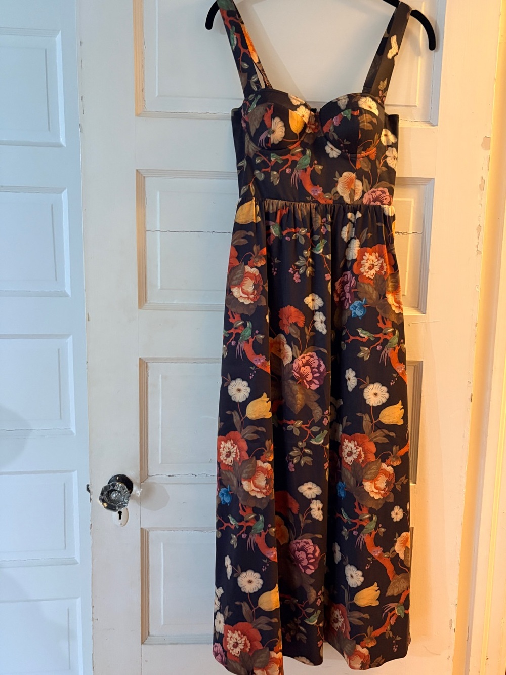 TUCKERNUCK Baroque Floral Maria Dress, like new, size 2 - Picture 3 of 11